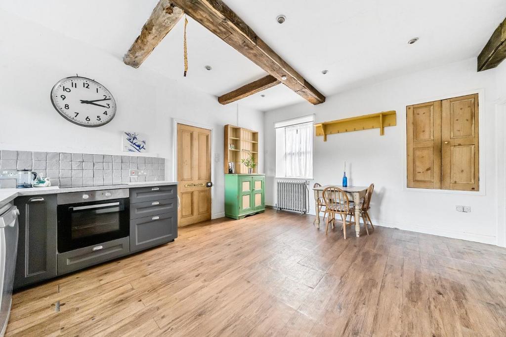 Kitchen corner.jpg