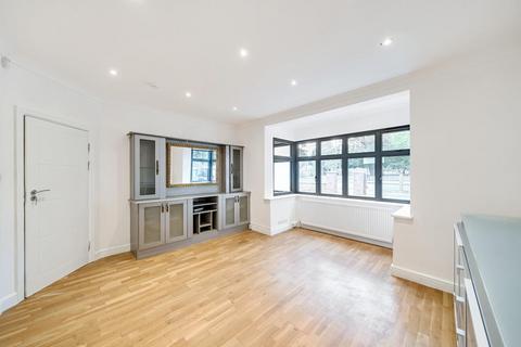 6 bedroom semi-detached house to rent, Whitchurch Lane, Edgware HA8