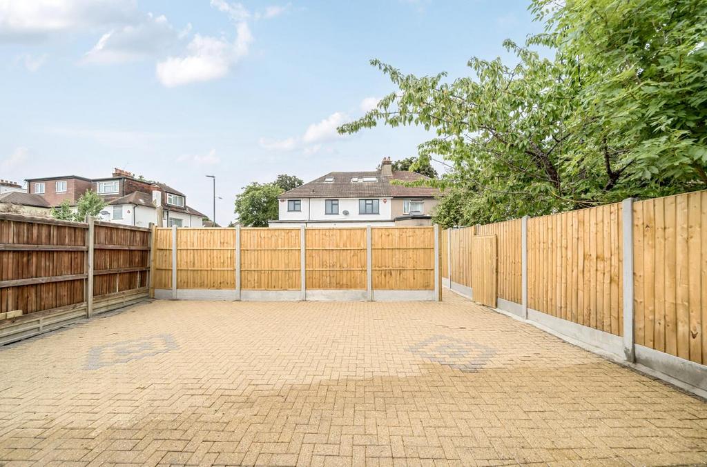 Davidson Frost-Wellings, DFW, Whitchurch Lane, Can