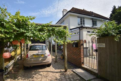 2 bedroom flat for sale, The Green, St. Leonards-On-Sea