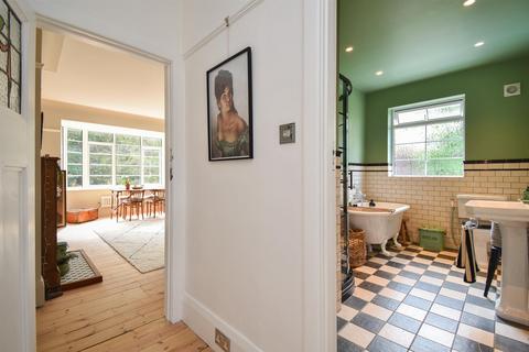 2 bedroom flat for sale, The Green, St. Leonards-On-Sea