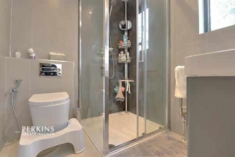 44 Ingram Way, Greenford, UB6 8QG
