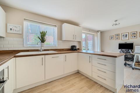 21 Chalcot Road, Coate, Swindon, SN3 6BL