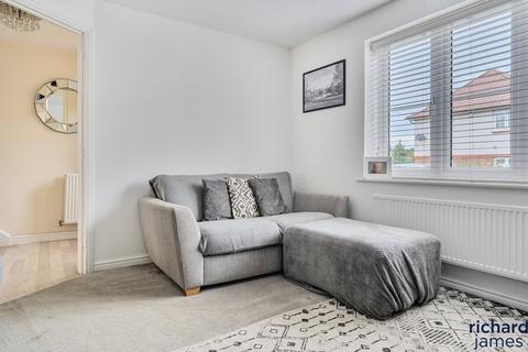21 Chalcot Road, Coate, Swindon, SN3 6BL