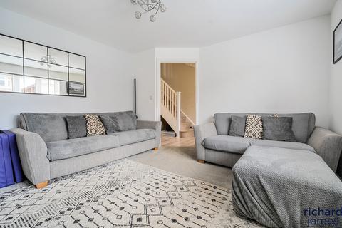 21 Chalcot Road, Coate, Swindon, SN3 6BL