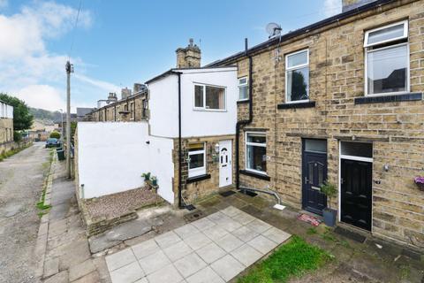 4 Cross Lane, Bingley, BD16 4LN