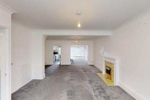 undefined, Beverley Road, Ruislip, HA4