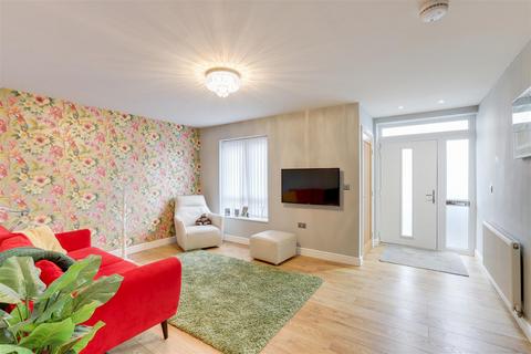 2 bedroom detached bungalow for sale, Linby Road, Hucknall NG15