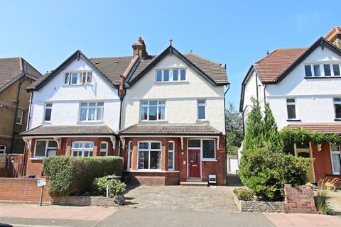 undefined, Queens Road, Beckenham, BR3