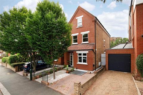 undefined, Vicarage Road, Hampton Wick, Kingston upon Thames, KT1