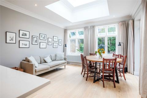 undefined, Vicarage Road, Hampton Wick, Kingston upon Thames, KT1