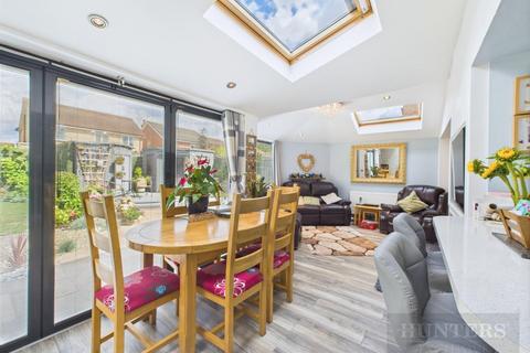 1 Stuart Close, Bridlington, YO15 3TD