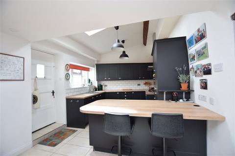 4 bedroom terraced house for sale, The Pavement, North Curry, Taunton, Somerset, TA3