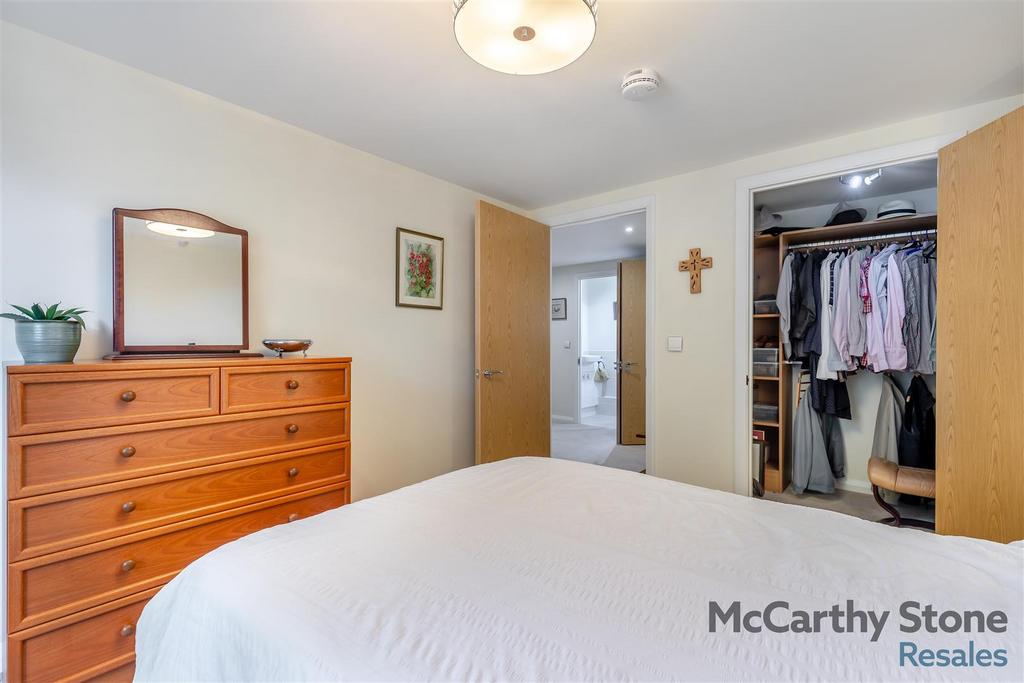 8646016-interior04.jpg