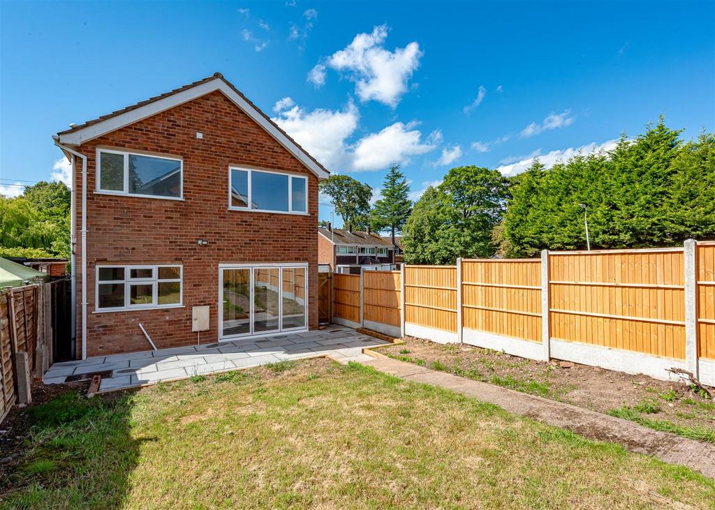 2 Sandhurst Drive-External.jpg