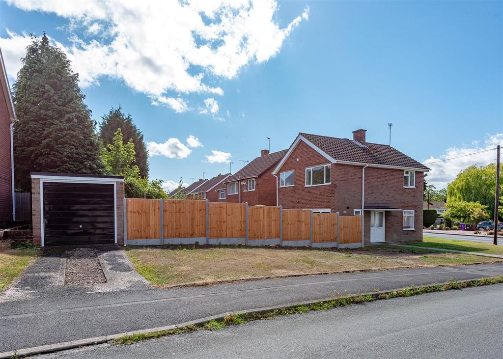 2 Sandhurst Drive-External (3).jpg