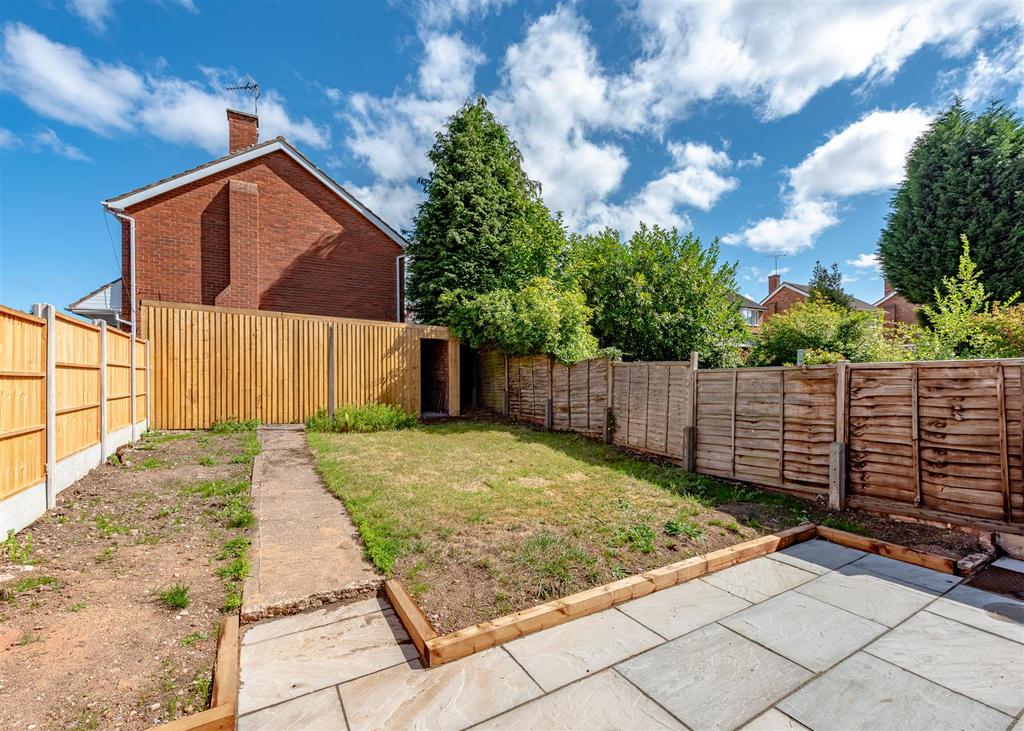 2 Sandhurst Drive-External (2).jpg