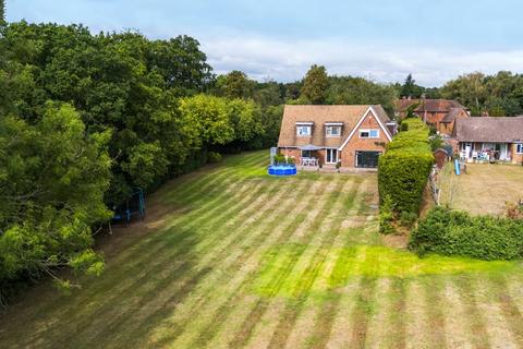 5 bedroom detached house for sale, Foxhill, Farley Hill, Reading
