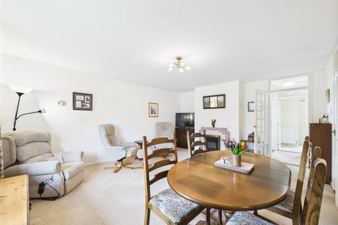 6 Chyryn Drive, St Breward, Bodmin, PL30 4LL
