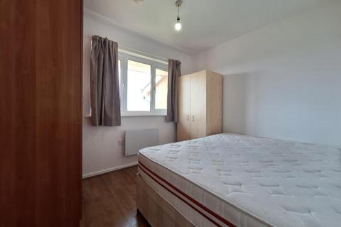 1 bedroom flat to rent, Hudson Way, London