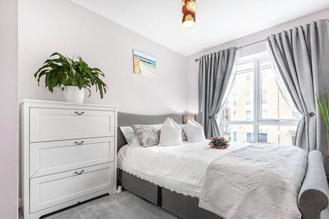 undefined, Gweal Avenue, Reading, Berkshire