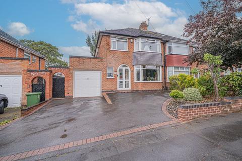 11 Chapel Fields Road, Solihull, B92 7RX