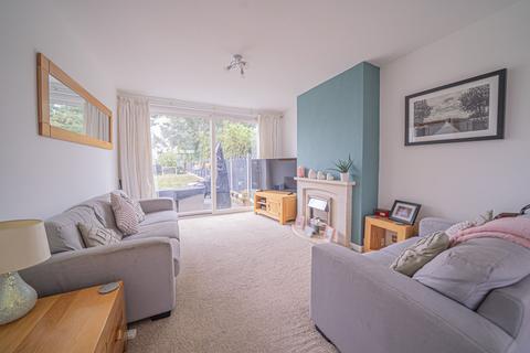 11 Chapel Fields Road, Solihull, B92 7RX