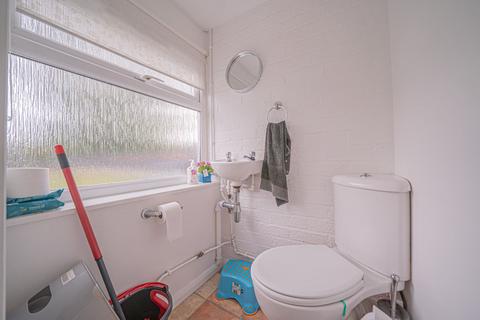 11 Chapel Fields Road, Solihull, B92 7RX