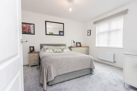 Flat 4, 3 Cascade Close, Marden, Tonbridge, TN12 9FW