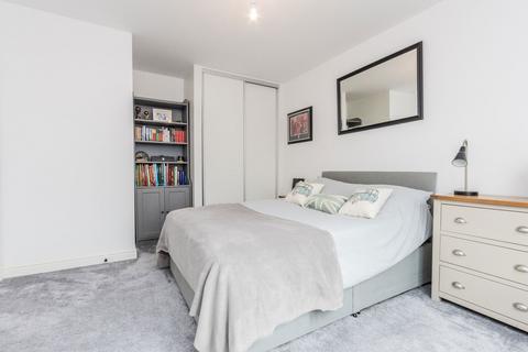 Flat 4, 3 Cascade Close, Marden, Tonbridge, TN12 9FW