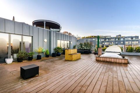 Seren Park Gardens, Greenwich, London, SE3