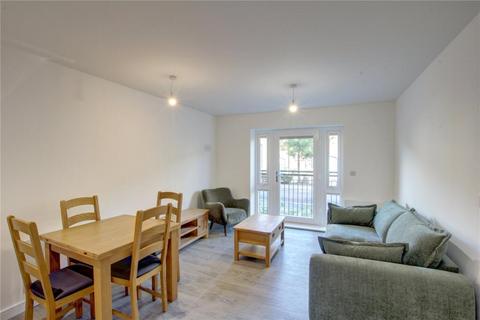 2 bedroom flat to rent, Greensfield Close, Gateshead NE8
