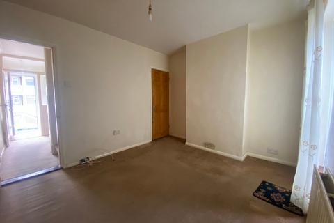 2 bedroom house to rent, Kings Road, Chatham ME5