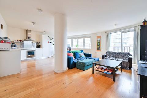 2 bedroom flat for sale, Steedman Street, Elephant and Castle, London, SE17