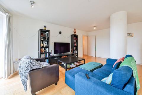 2 bedroom flat for sale, Steedman Street, Elephant and Castle, London, SE17