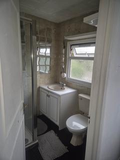 undefined, Drew Gardens, Greenford