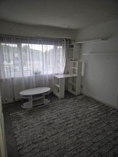 undefined, Drew Gardens, Greenford