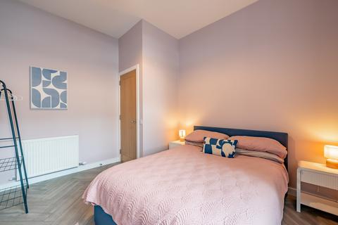undefined, West Princes Street, Helensburgh, Argyle & Bute, G84 8BL