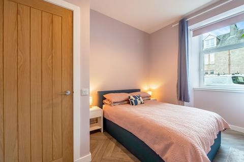 undefined, West Princes Street, Helensburgh, Argyle & Bute, G84 8BL