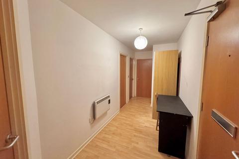 2 bedroom apartment to rent, City Road East, City South, M15