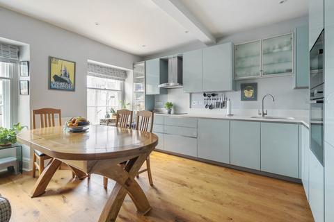 undefined, Flat 3, 52 Stramongate, Kendal, Cumbria, LA9 4BD