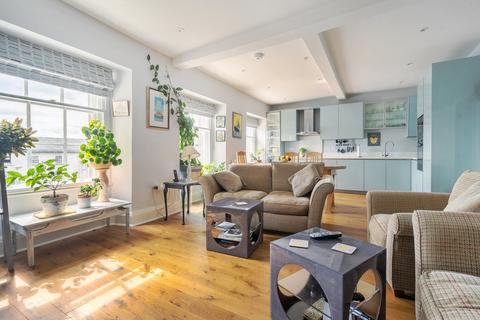 undefined, Flat 3, 52 Stramongate, Kendal, Cumbria, LA9 4BD