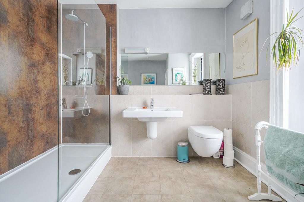 House Shower Room