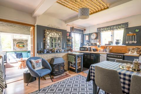 3 bedroom semi-detached house for sale, The Causeway, Sibton