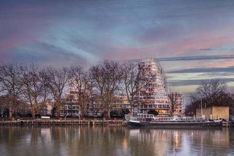 2 bedroom apartment for sale, Henry Macaulay Avenue, Kingston Upon Thames KT2