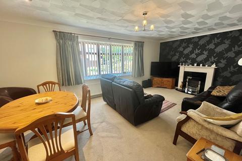 2 bedroom detached bungalow for sale, Rembrandt Way, Spalding