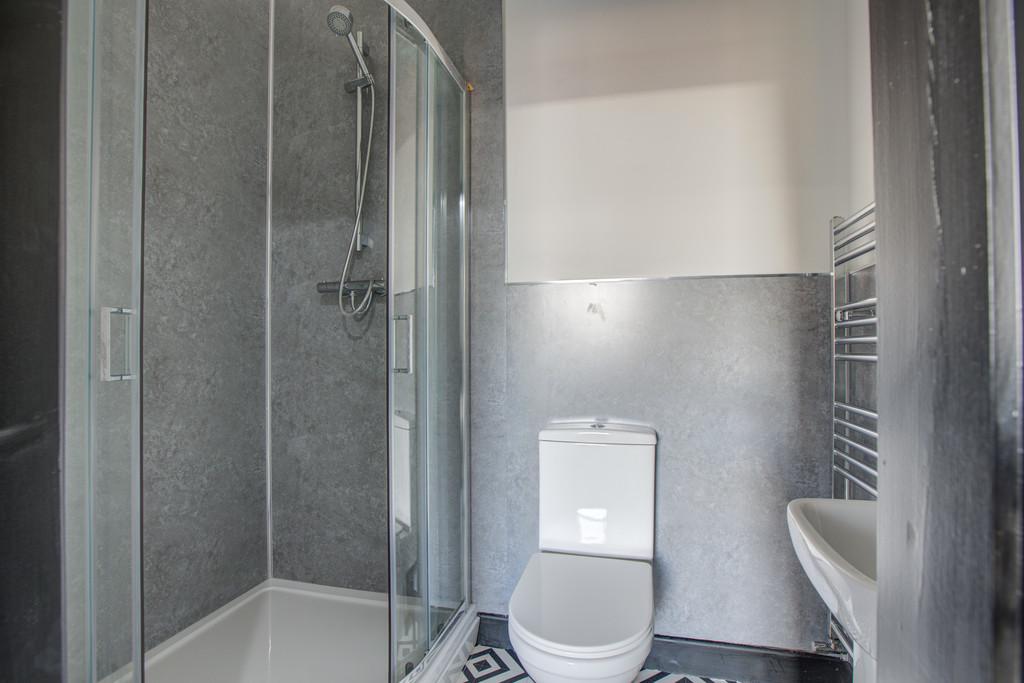 Bold Street-Bathroom 3