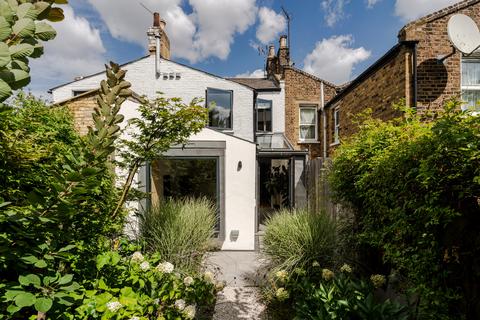 2 bedroom terraced house for sale, Mona Road, Mona Road, London, SE15