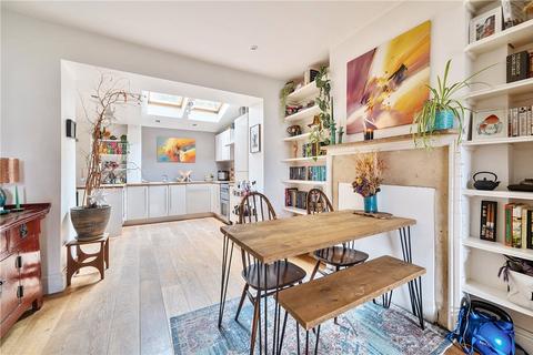 25 Alexandra Road, Bath, BA2 4PW