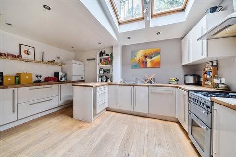 25 Alexandra Road, Bath, BA2 4PW
